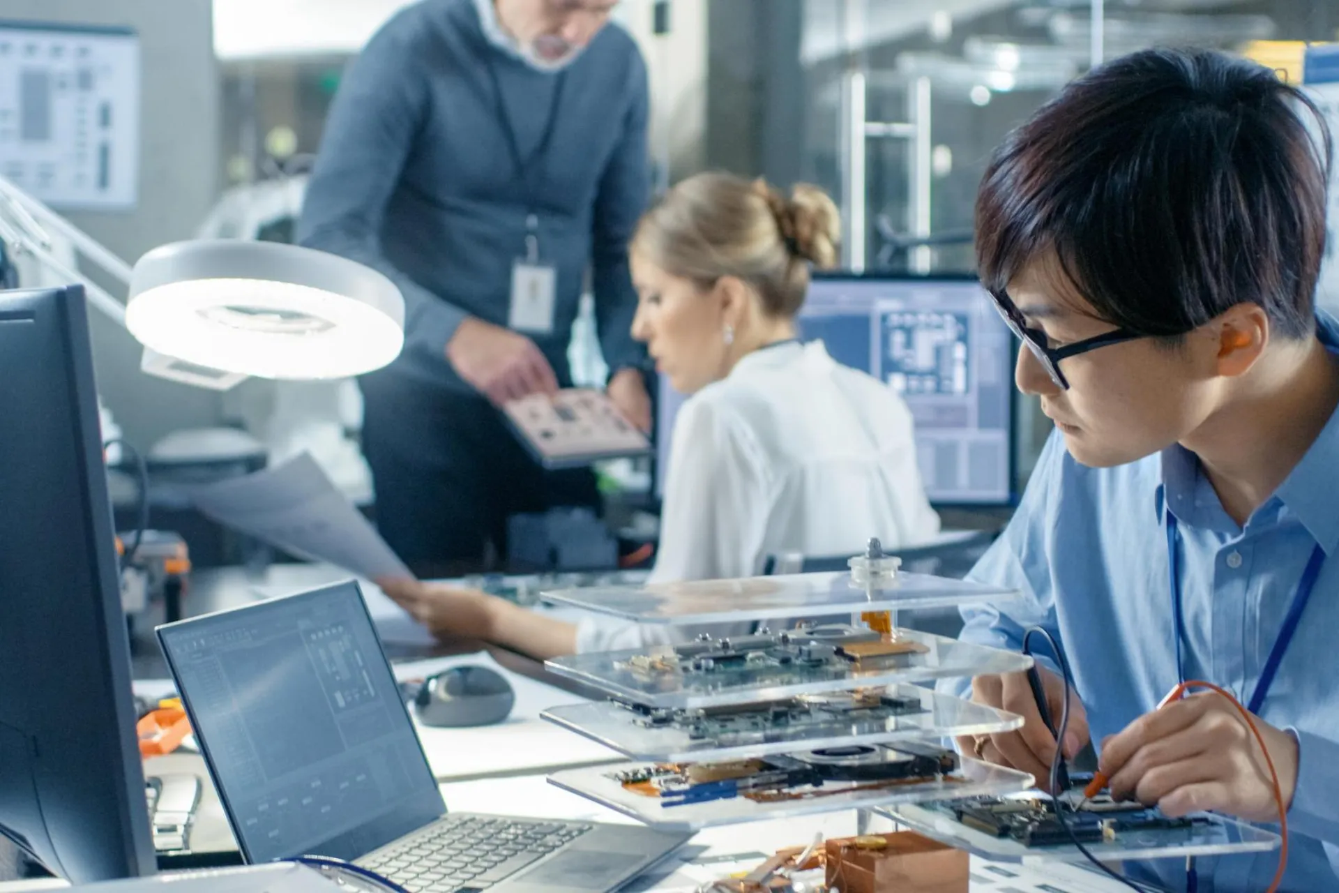 半導体エンジニアとは？仕事内容と必要スキルを解説